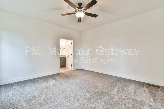 Building Photo - 13765 GA-136