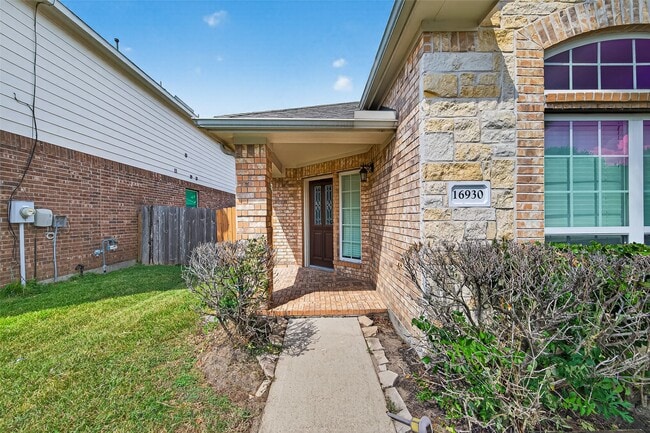 Building Photo - 16930 Creek Mountain Dr