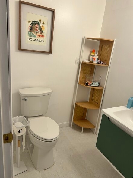 Building Photo - 15 Samuel Dr