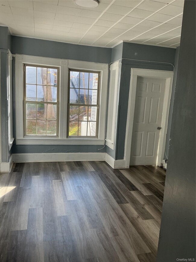 Building Photo - 90 Champlin Ave