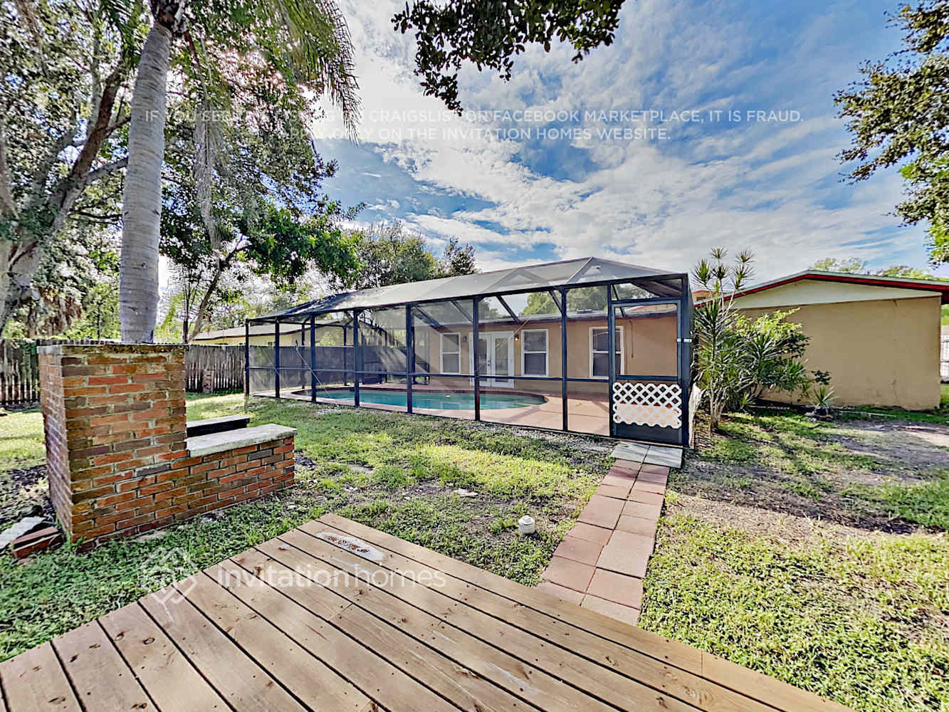 Building Photo - 5335 Laurelwood Pl