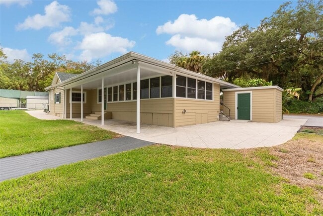 Building Photo - 10519 Bridgewood Dr