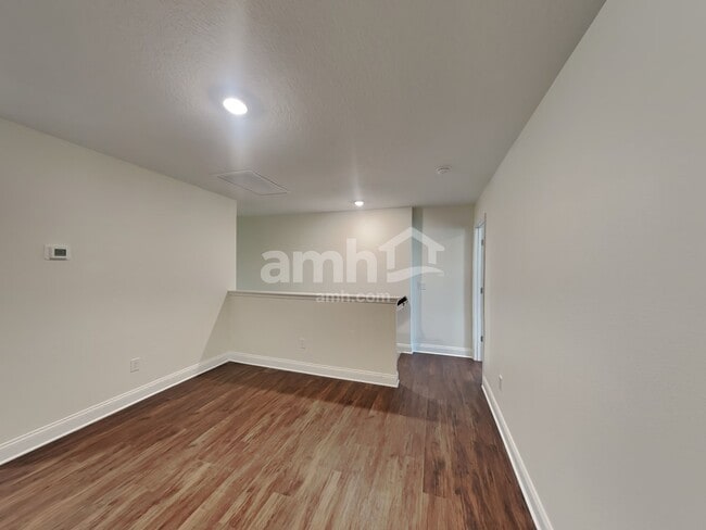 Building Photo - 2713 Sunrise Lndg Lp