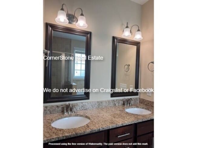 Building Photo - 547 Micahs Way N