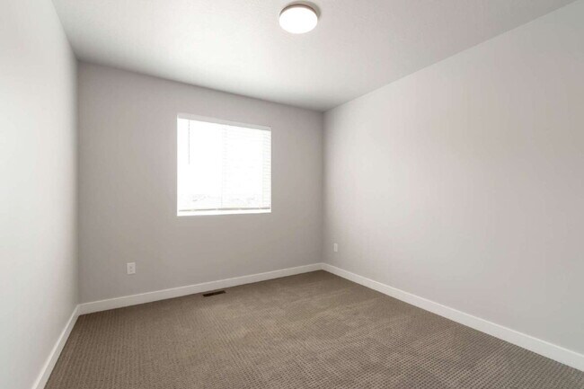 Building Photo - Brand New 3BD 3BA Holbrook Home w/ Finished Basement -Corner Lot