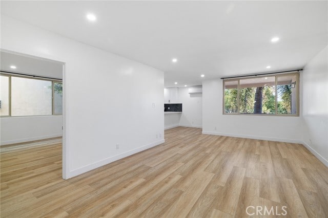 Building Photo - 17000 Burbank Blvd