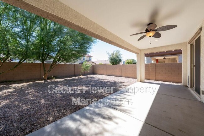 Building Photo - 3943 E Ficus Way