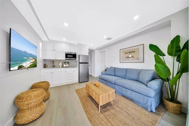 Building Photo - 129 Nautilus Dr