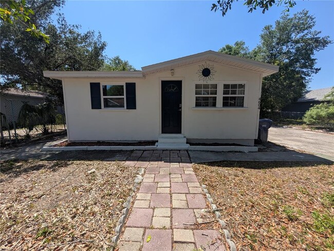 Primary Photo - 4604 Courtland St