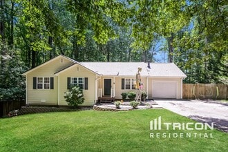 Building Photo - 979 Honeysuckle Trail