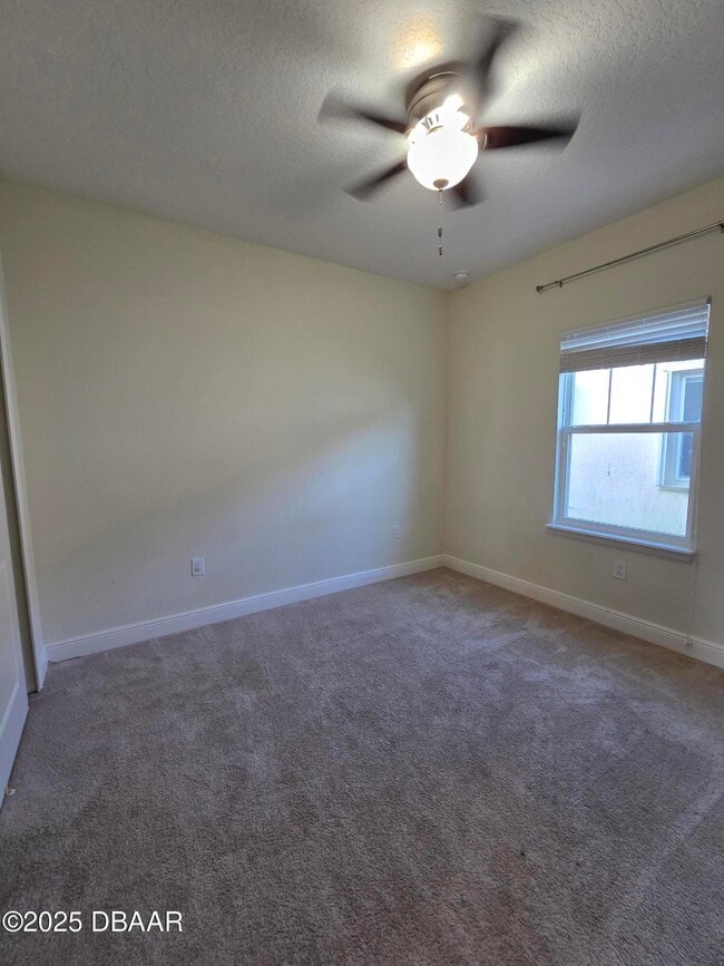 Building Photo - 5435 Estero Loop