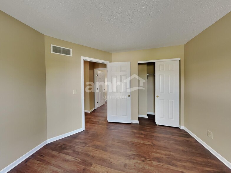 Building Photo - 4160 Cannon Gate Dr