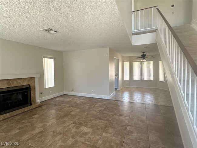Building Photo - 8653 W Catalonia Dr