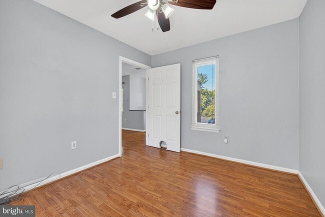 Building Photo - 18273 Leman Lake Dr