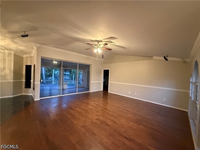 Building Photo - 1713 SW 10th Pl
