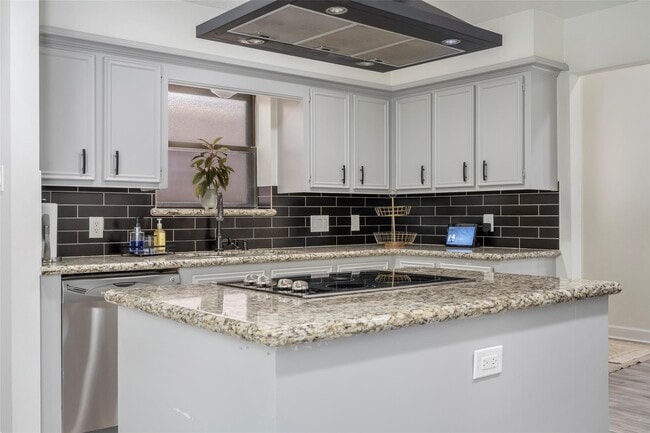 Building Photo - 11743 Wickhollow Ln