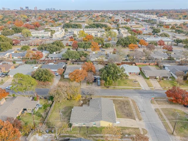 Building Photo - 3345 High Lark Dr