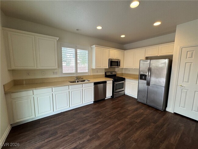 Building Photo - 2905 Salado Creek Ave