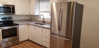 Building Photo - 1 Bedroom Salt Lake Condo  Available