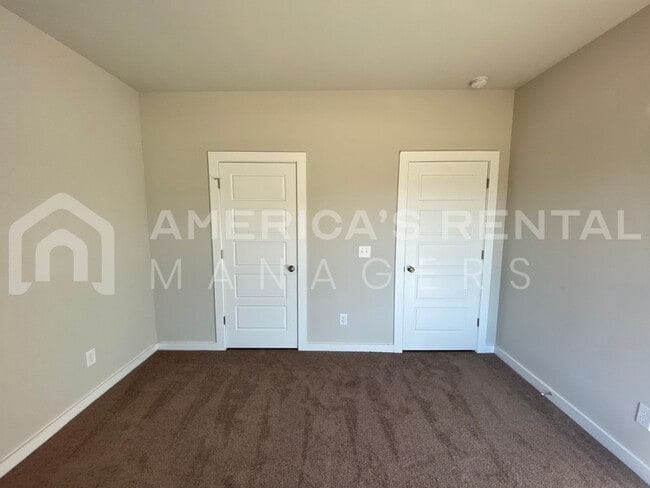 Building Photo - Home for Rent in Weaver AL...Available to view with 48 hour notice!