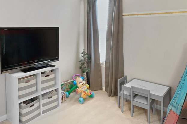 Building Photo - 21235 Bending Green Way