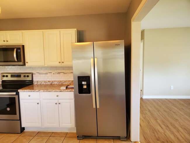 Building Photo - 4128 Freedom Way