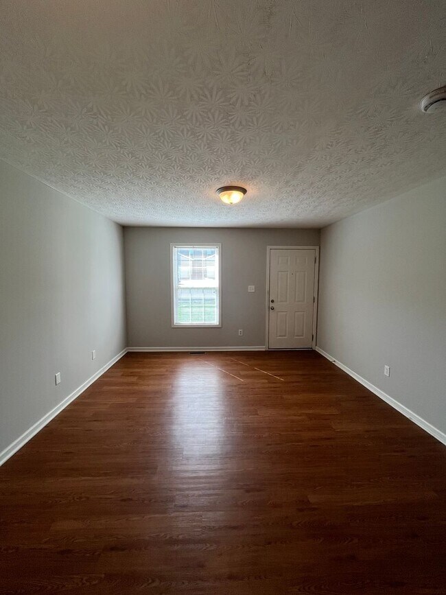 Building Photo - Upper Stone Apartments