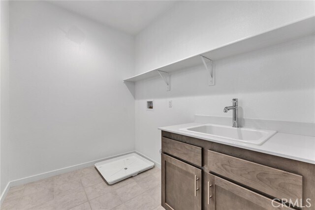 Building Photo - 2920 S Halton Paseo