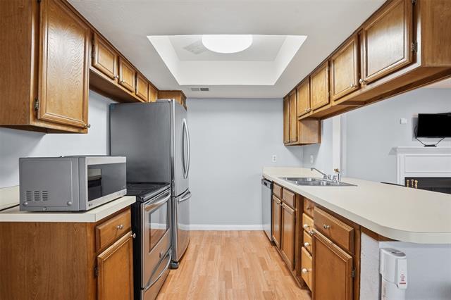 Building Photo - 2535 Wedglea Dr