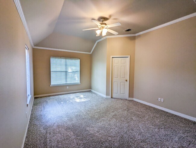 Building Photo - 2518 Brookhaven Dr