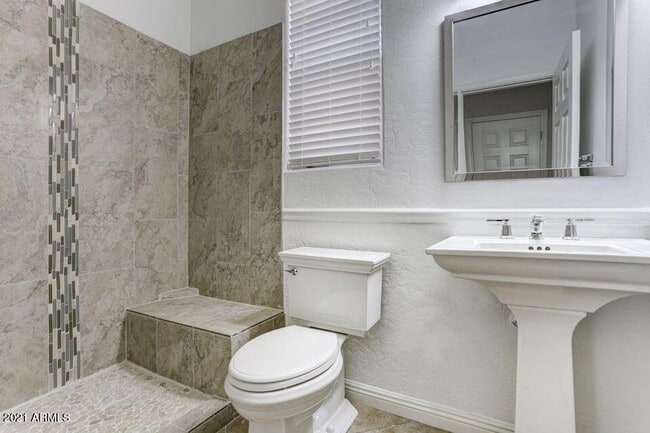 Building Photo - 24553 N 75th Way