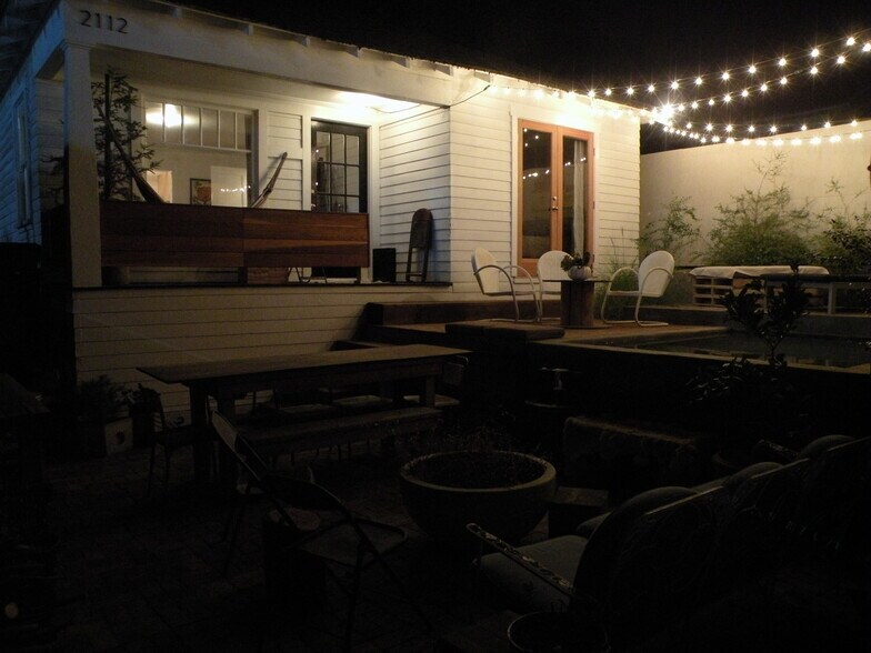 Building Photo - 2112 Santa Ynez St