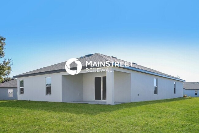 Building Photo - 4 Bedroom Pet-Friendly Home in Mascotte, FL with Main Street Renewal