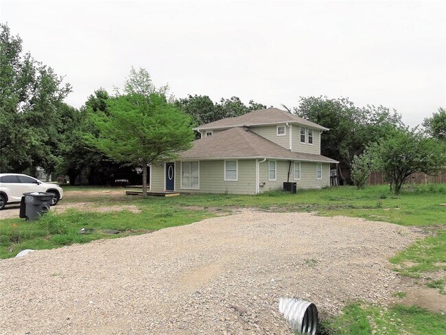 Building Photo - 22070 Flanagan Cir