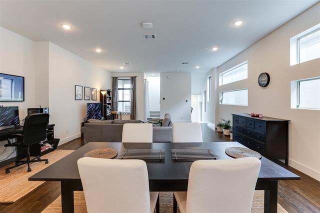 Building Photo - 8044 Zeppos Dr.