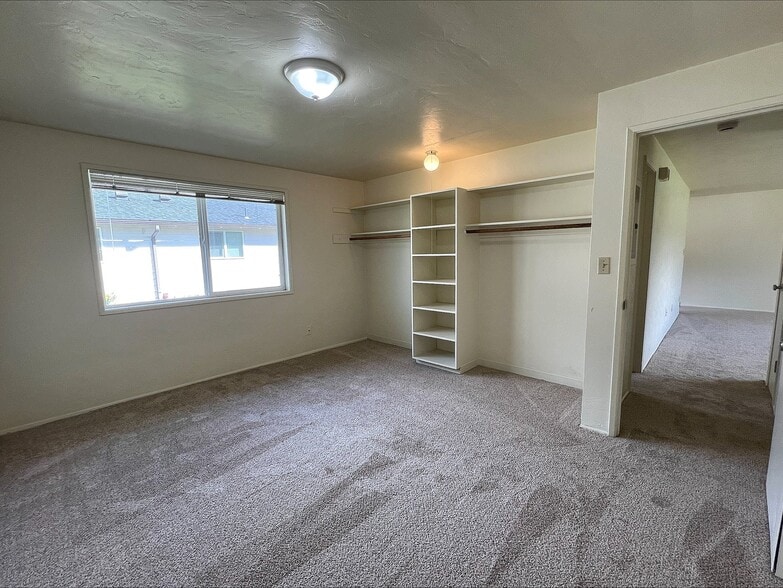 Building Photo - 810 NW 23rd St