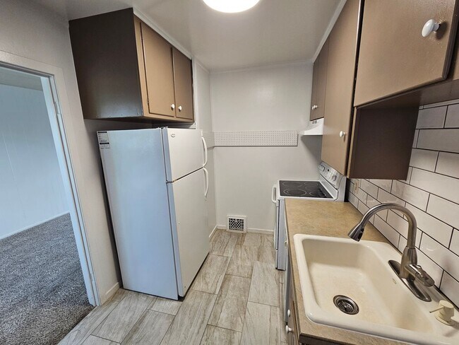 Building Photo - 2 Bed 1 Bath Home in the Heart of Richland