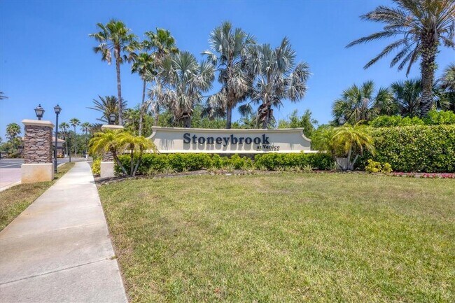 Building Photo - 2034 Mesic Hammock Way