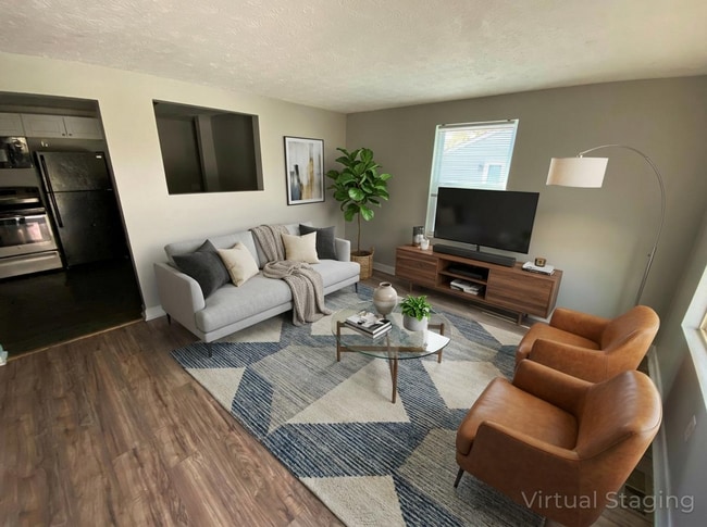 Building Photo - 5009 Cherry Creek Pkwy S