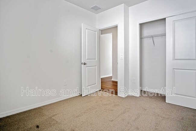 Building Photo - 5308 Rocky Hawk Run