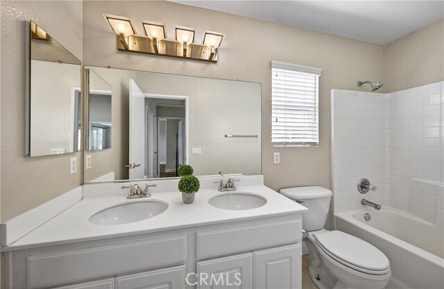 Building Photo - 26430 Antonio Cir