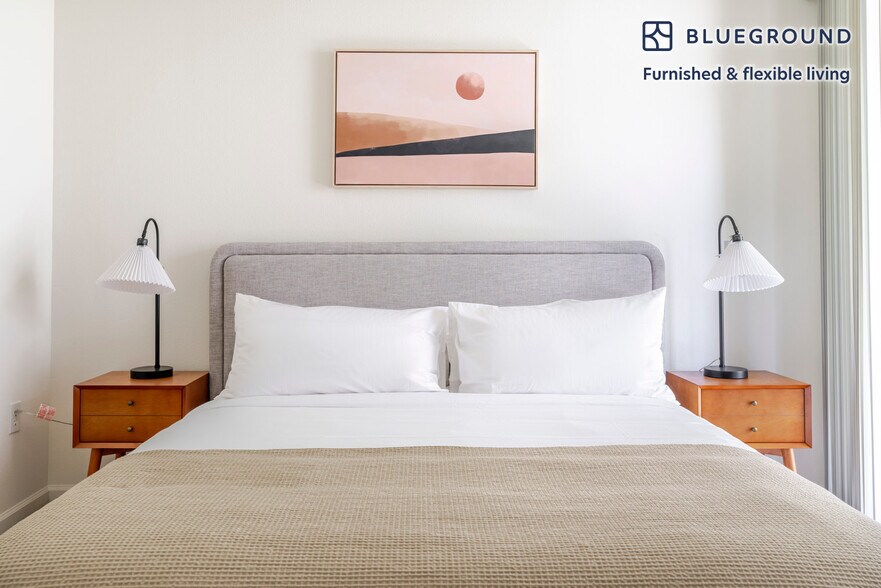 Building Photo - 754 The Alameda