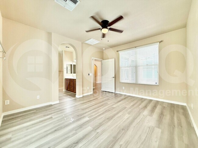 Building Photo - 1144 S Osborn Ln