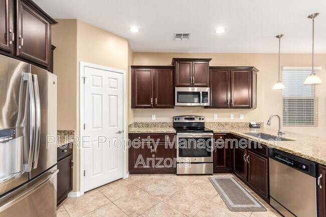 Building Photo - 11948 W Carlota Ln