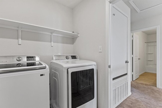 Building Photo - 905 Duskywing Wy