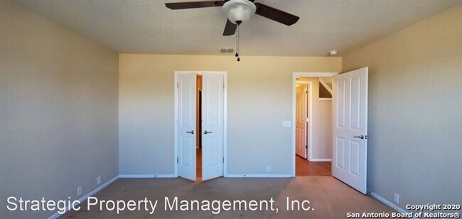 Building Photo - 4 br, 2.5 bath House - 11227 Palomino Bluff