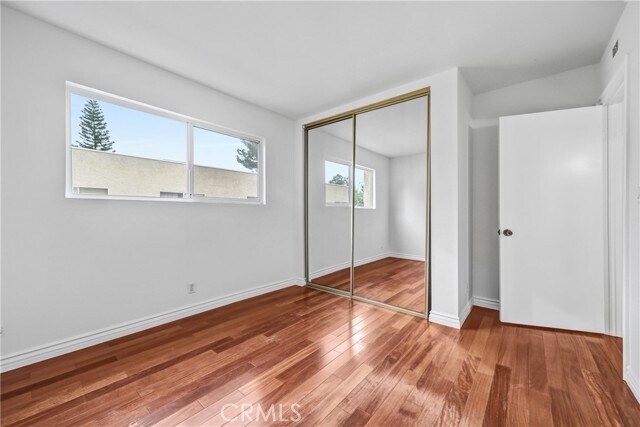 Building Photo - 9637 Via Rimini Via