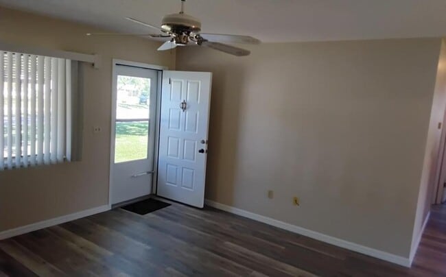 Building Photo - 8328 SW 106th Pl