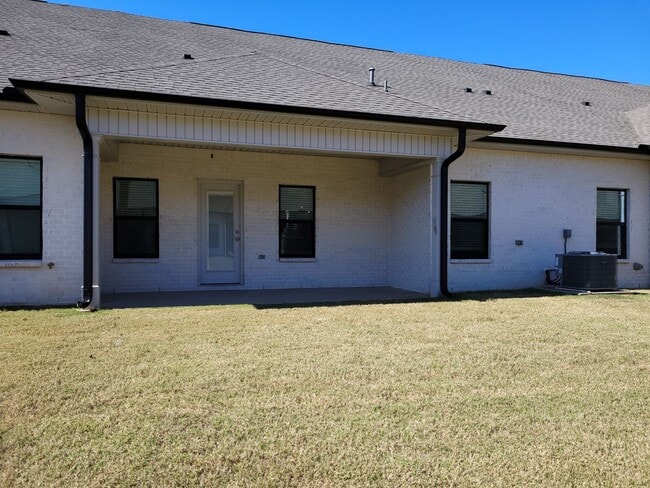 Building Photo - Zeirdt Road - Redstone Gate 7 - Toyato Field