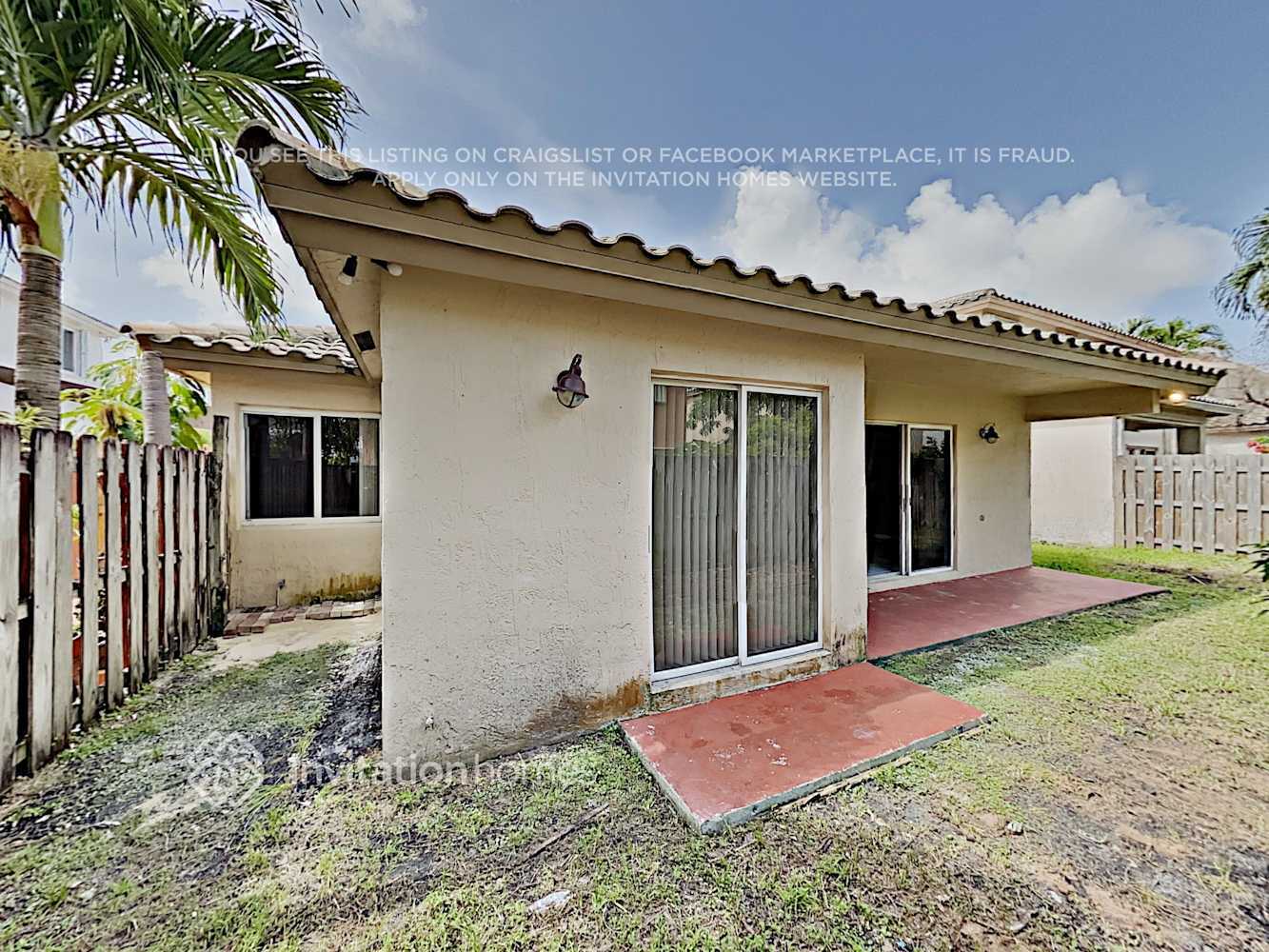 Building Photo - 15555 SW 95th Ln